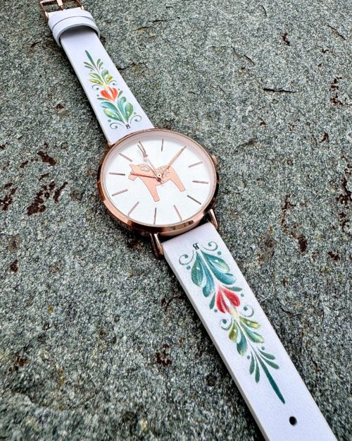 DALAWATCH ROSE / WHITE MED DESIGNAT VITT LÄDERBAND KURBITS